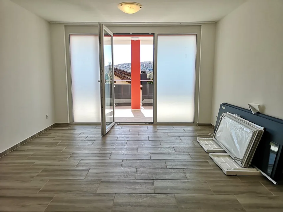 Magnifique appartement de 4,5 pièces avec terrasse et véranda, jardin 200m2 en option