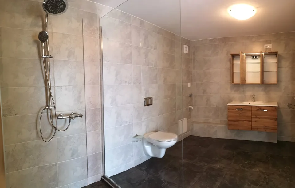 Magnifique appartement de 4,5 pièces avec terrasse et véranda, jardin 200m2 en option