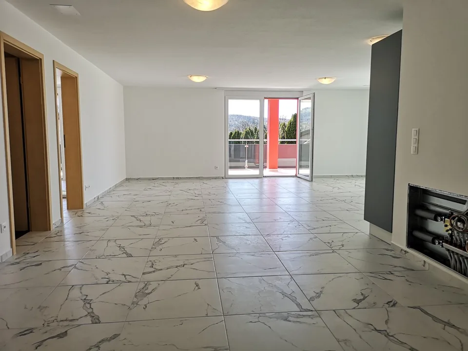 Magnifique appartement de 4,5 pièces avec terrasse et véranda, jardin 200m2 en option