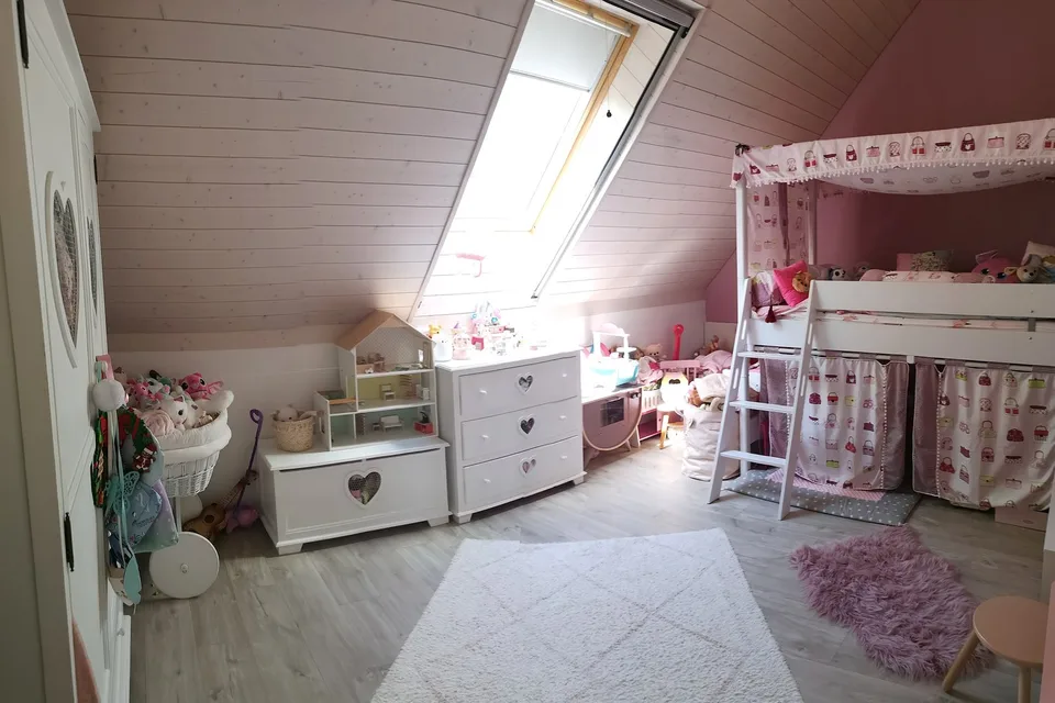 Beautifully maintained 4.5-room duplex in Cudrefin, close to the lake
