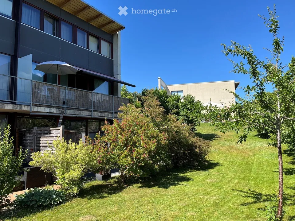 Villa mitoyenne d'architecte (Georges-Jacques Haefeli) avec jardin et garage