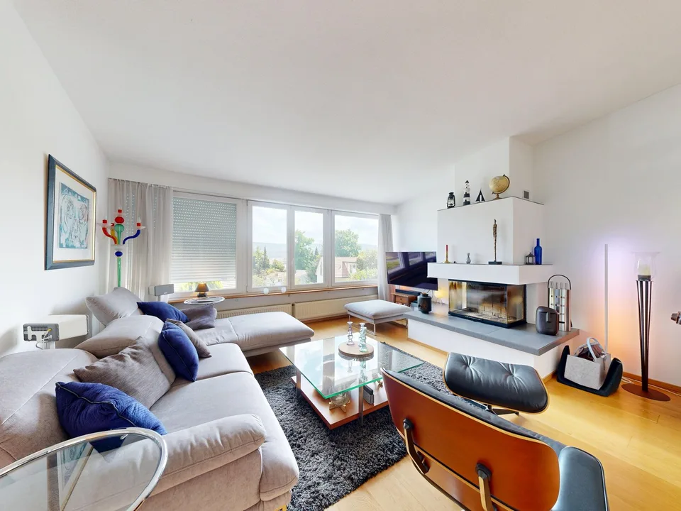 5.5-room single-family house with a dreamy panoramic view in an exclusive residential area