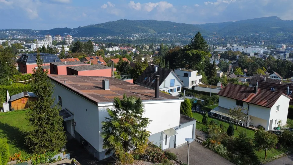 5.5-room single-family house with a dreamy panoramic view in an exclusive residential area