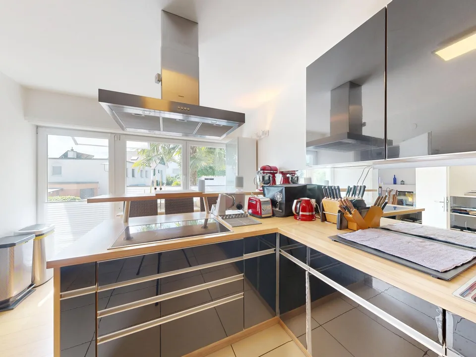 5.5-room single-family house with a dreamy panoramic view in an exclusive residential area