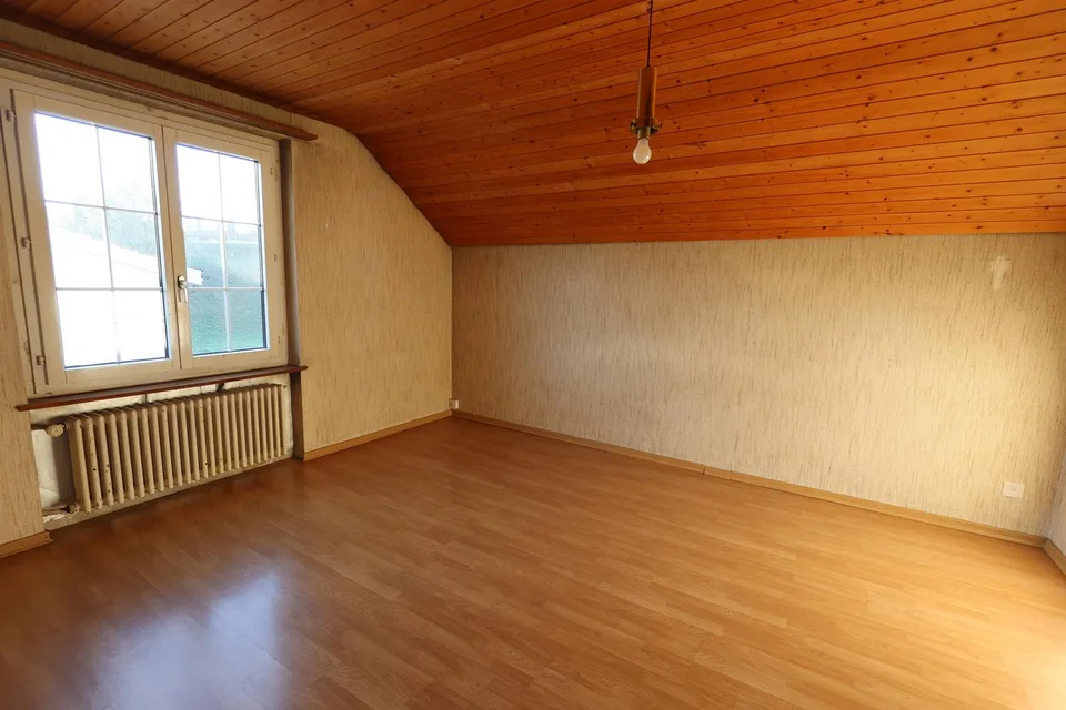 Casa unifamiliare con giardino – molto potenziale per le tue idee