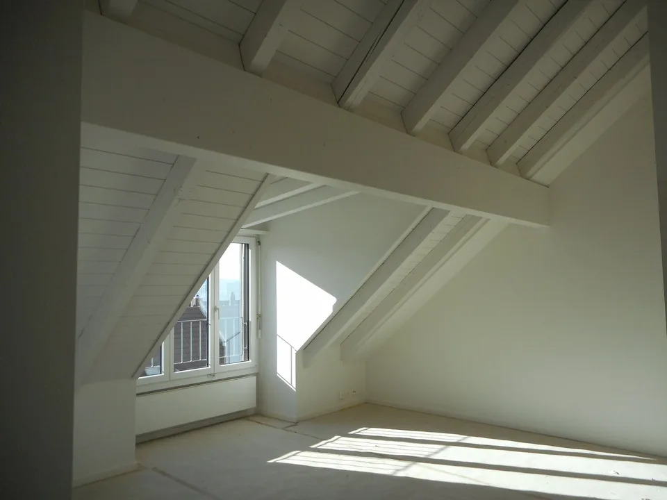3.5-Zimmer-Dachwohnung beim Schaffhauserplatz