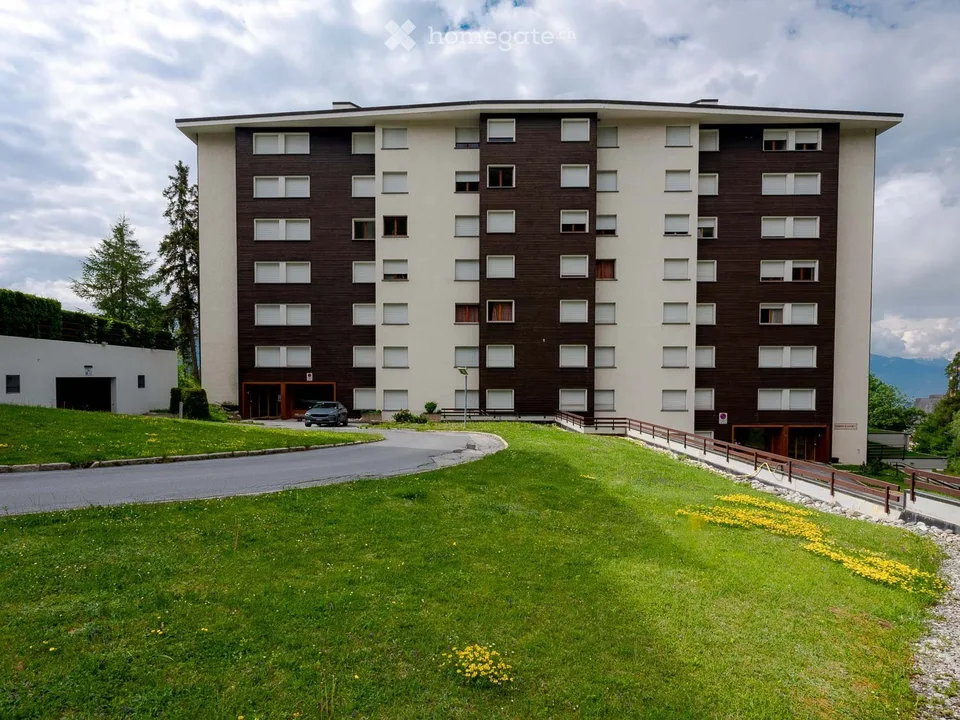 Top investment property 200m from the ski lifts 7min Montana center