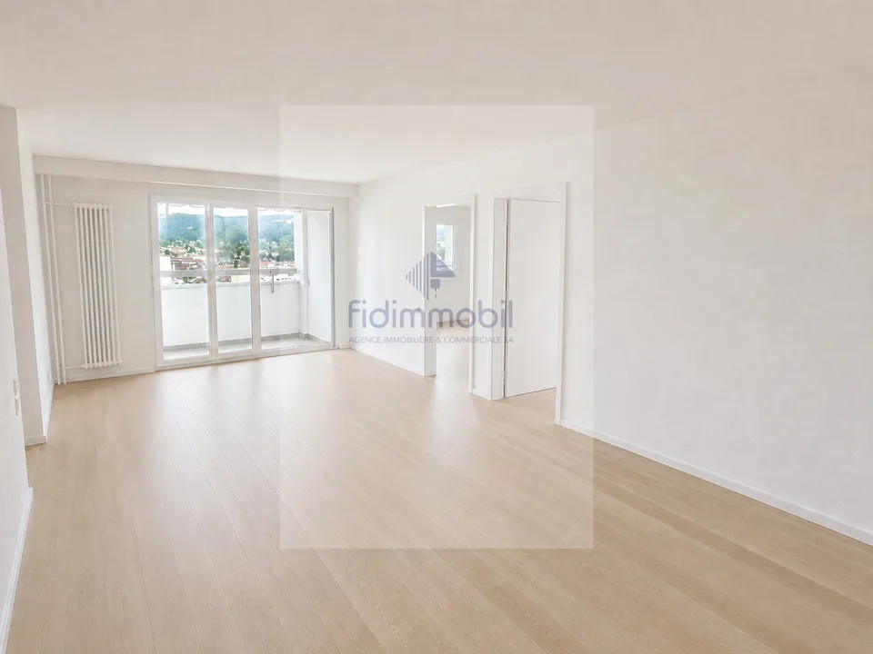 Apartment 3.5 rooms completely renovated with balcony
