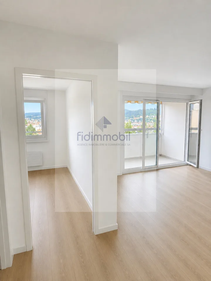 Apartment 3.5 rooms completely renovated with balcony