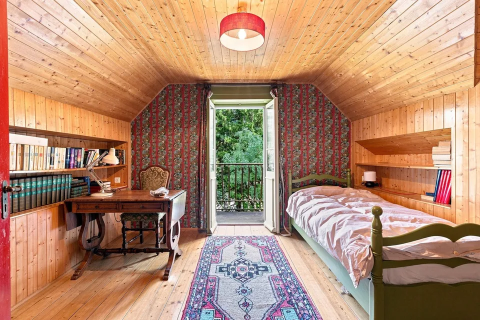 Period house with frescoes in the heart of Leventina