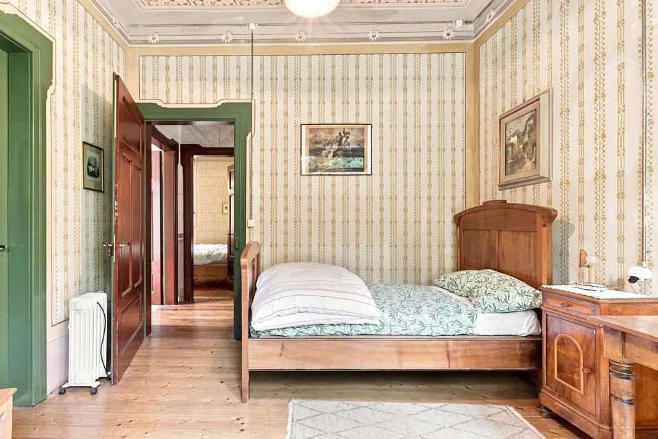 Period house with frescoes in the heart of Leventina