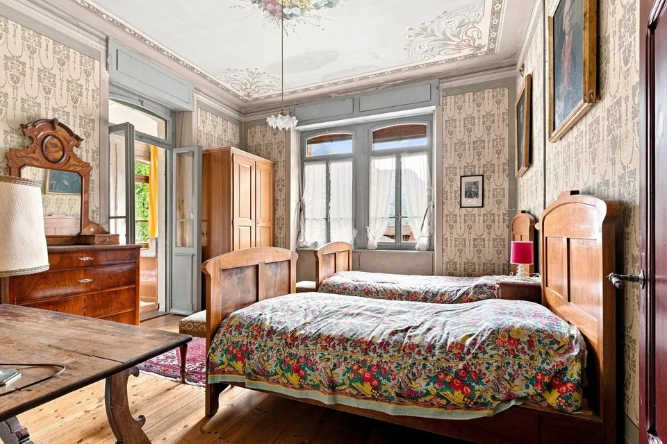 Period house with frescoes in the heart of Leventina