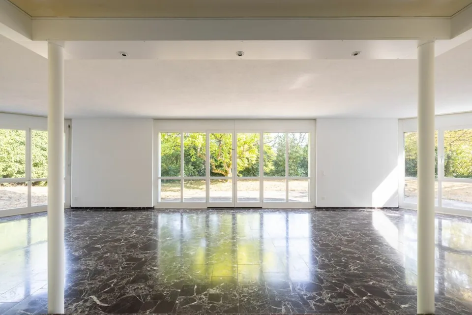 House in central Biel location