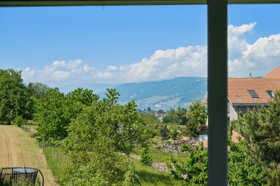 Vivere moderno con stile e vista panoramica