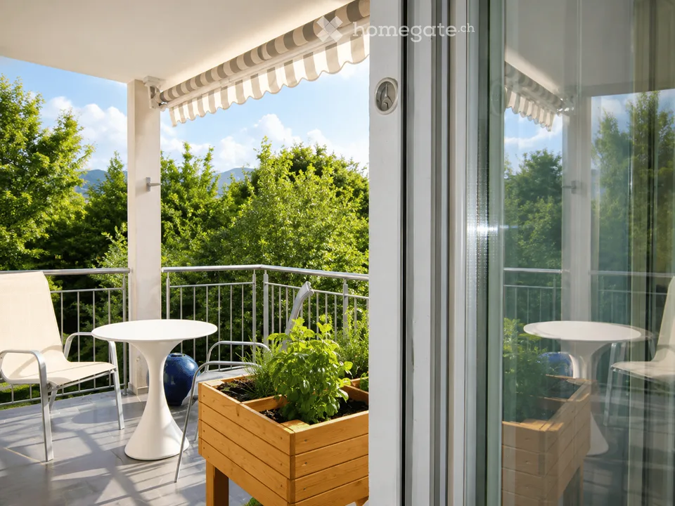 Above Lake Zurich – 4½ rooms with 131 m² and 32.8 m² balcony