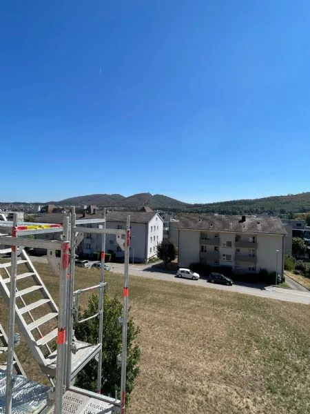 4.5 Zimmerwohnung mit Weitsicht komplett saniert