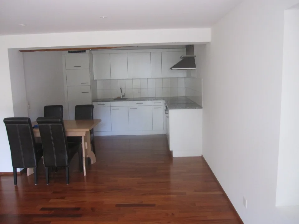 Modern 2.5-room apartment in the center of Wädenswil