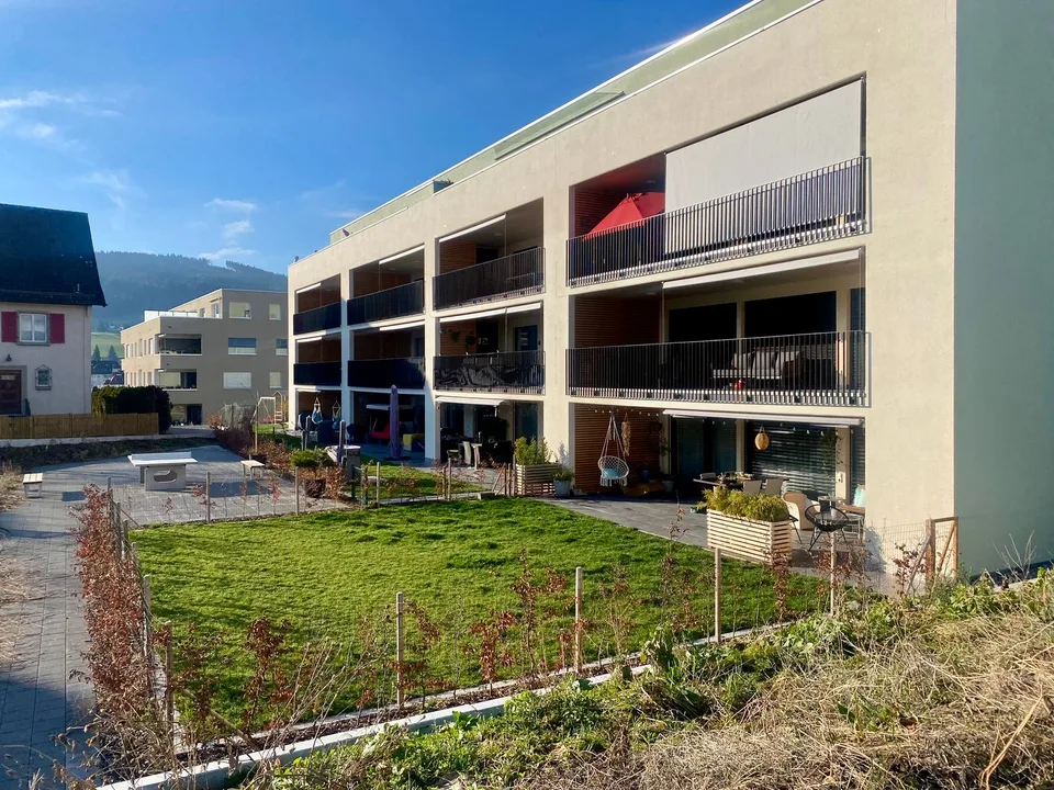 EG Terrassewohnung, Beste Angebot mit Grillplatz und, und und!!