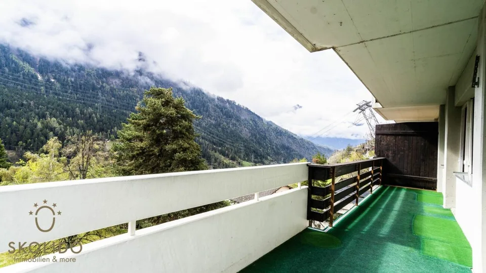 Vacation rental near the Mörel-Riederalp gondola station, right next to the saltwater bath