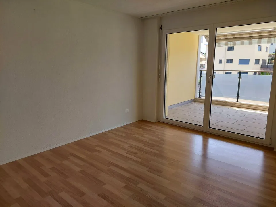 Appartamento luminoso e accogliente con vista sul verde
