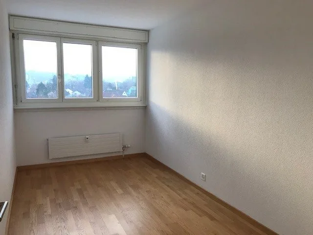 Modern & central - renovated 3.5-room apartment!