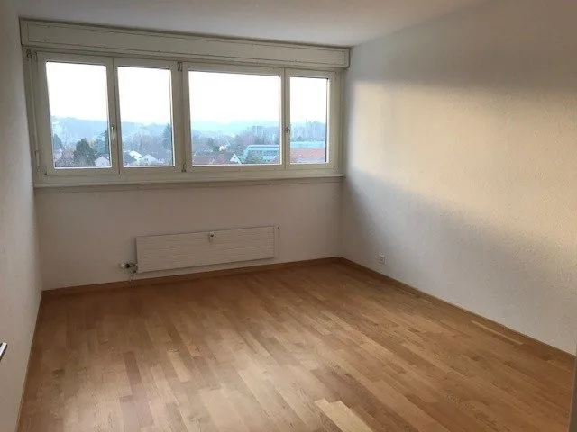Modern & central - renovated 3.5-room apartment!