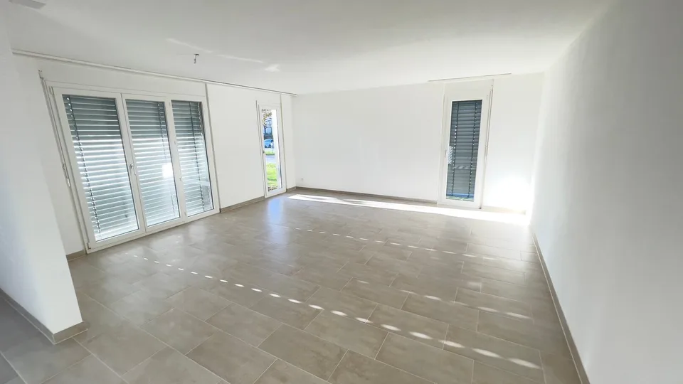 Zu vermieten per 01.05.2025 nach Vereinbarung 4.5 Zi-Wohnung mit Balkon