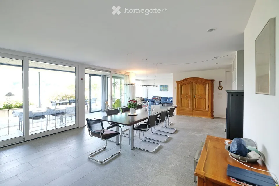 Exklusives Terrassenhaus in Baden – Weitblick, Privatsphäre und urbanes Leben – Foto 8 von 10