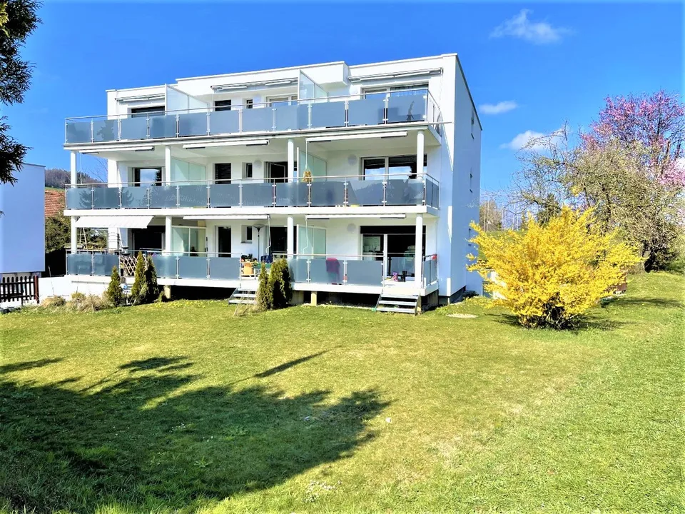 PRIX DÉTAILLÉ - APPARTEMENT MODERNE 3.5 PIÈCES DANS UN QUARTIER RÉSIDENTIEL CALME