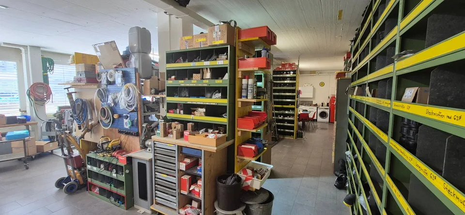 Area di produzione totale di 145 m2 (2 stanze)