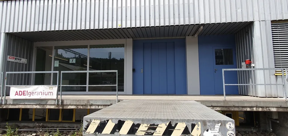 Area di produzione totale di 145 m2 (2 stanze)