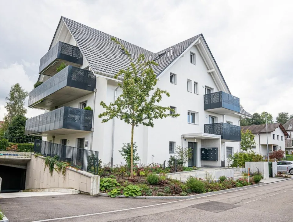 Moderne 2.5-Zimmerwohnung im 2. Obergeschoss an attraktiver Lage in Rickenbach Sulz