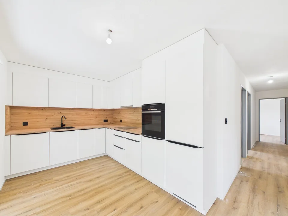 Magnifique appartement de 4.5 pièces rénové à neuf avec intérieur moderne