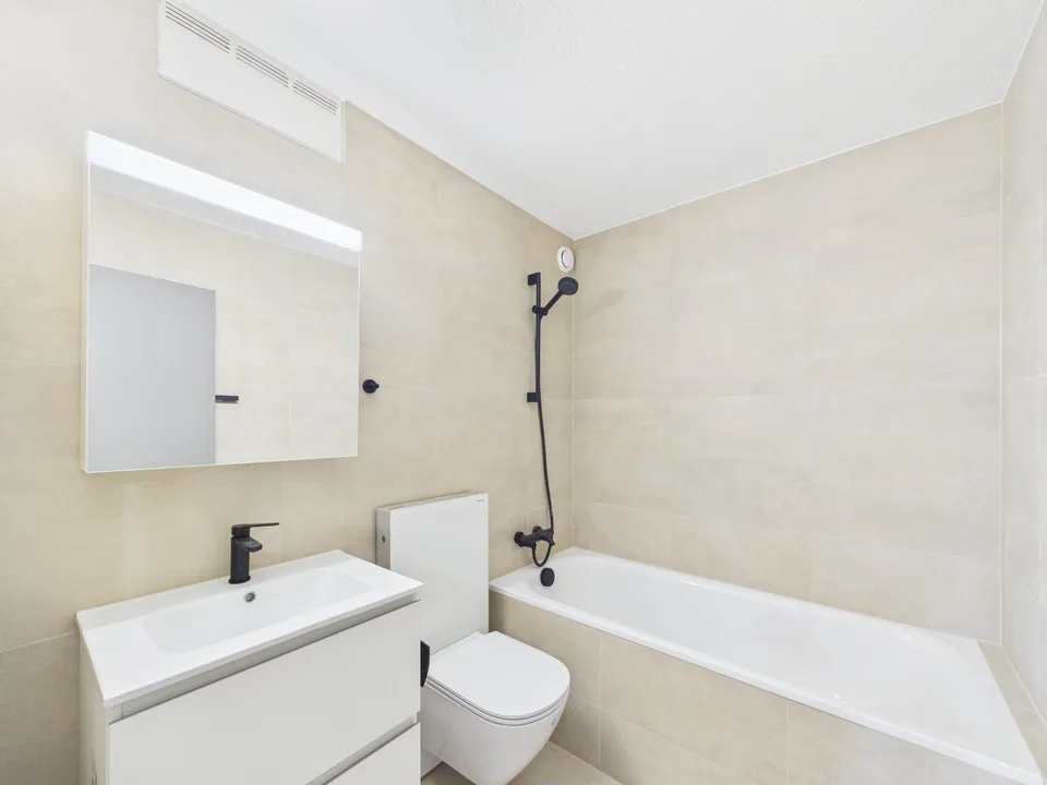 Magnificent 4.5-room apartment renovated with modern interior