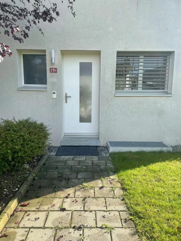 5.5 Room Semi-Detached House with 2 EHP Inclusive