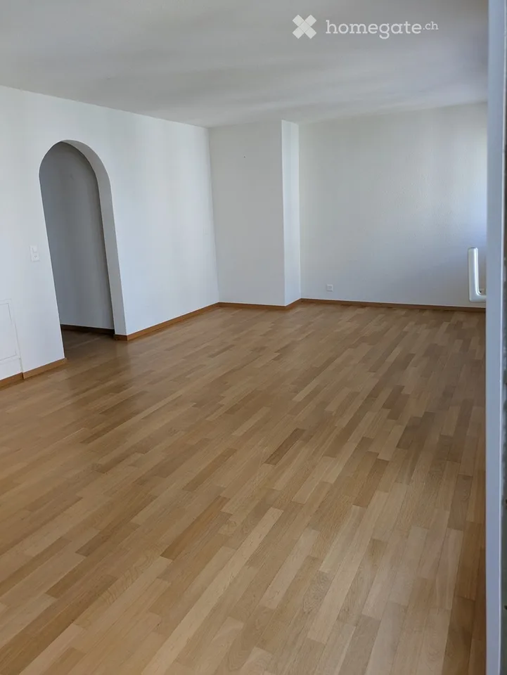 Zentral wohnen in Rapperswil – 3.5-Zimmer mit Parkplatz und eigenem Wasch-/Hobbyraum
