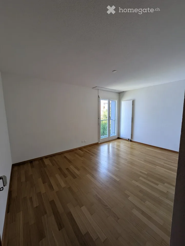 Zentral wohnen in Rapperswil – 3.5-Zimmer mit Parkplatz und eigenem Wasch-/Hobbyraum