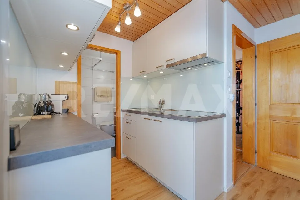 Die Berge vor Augen, den See zu Füssen - Ferienchalet mit 4.5 Zimmern und zusätzlichem Studio