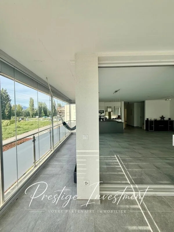 Helles Apartment mit Terrasse von 5.5 Zimmern & 148 m2 in Aproz