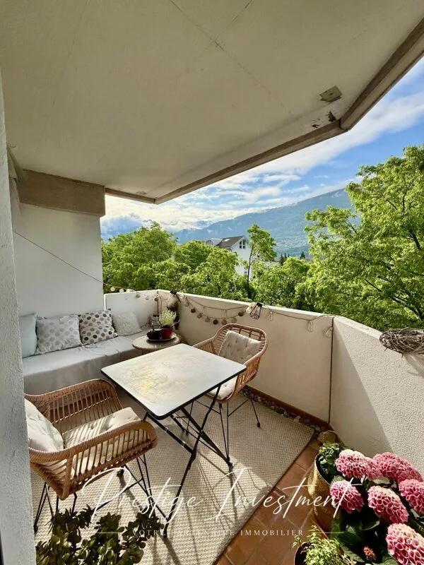 APPARTEMENT LUMINEUX DE 5 PCS, 119 M2, SION