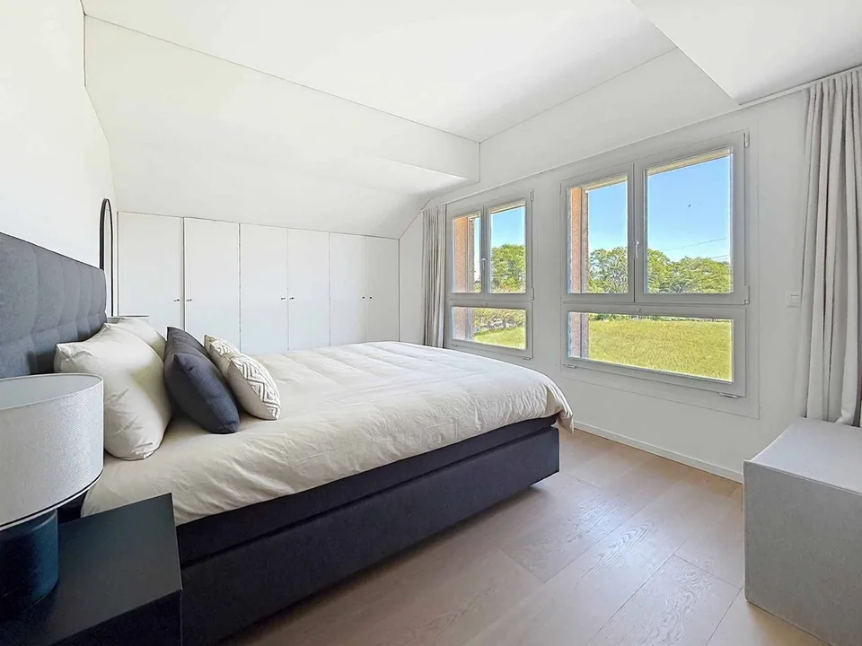 EXKLUSIVITÄT - Geräumige und helle 4,5-Zimmer-Wohnung + Galerie