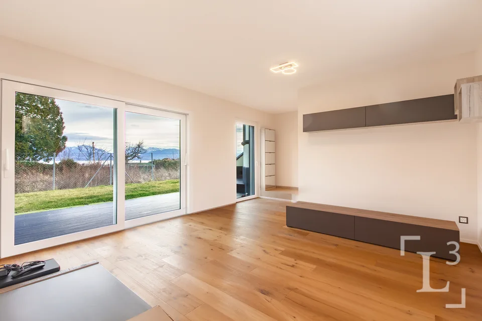 Spacieuse villa familiale avec piscine + studio