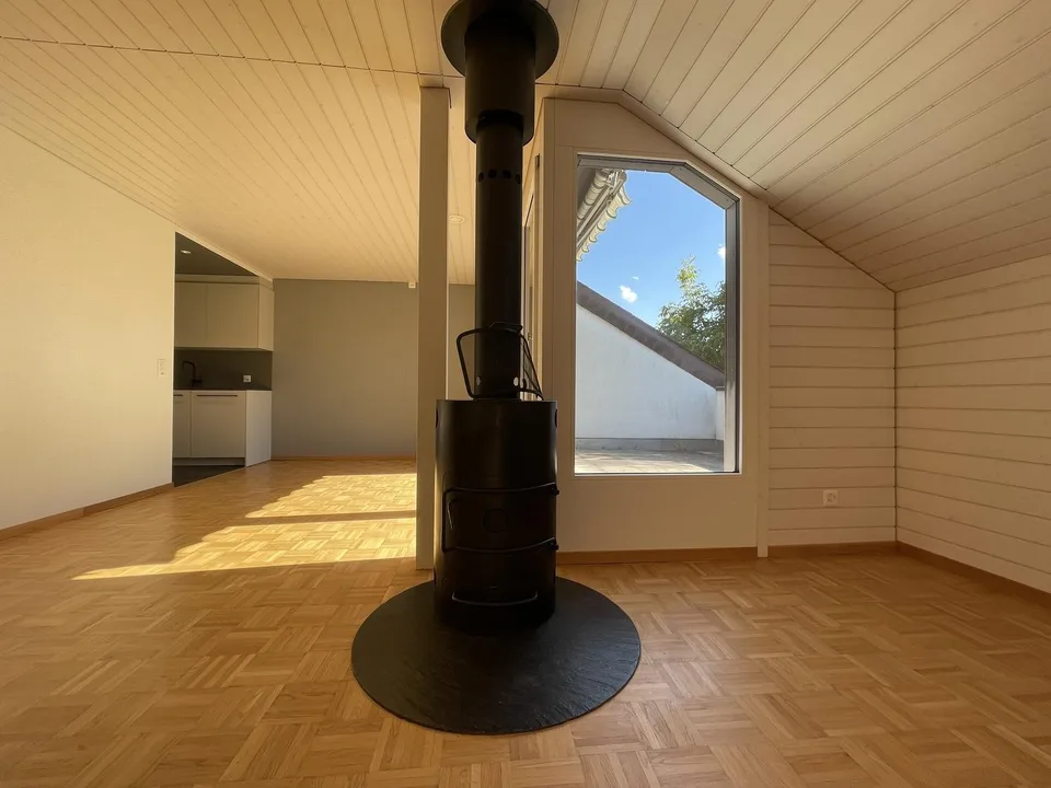 Zu vermieten: Sanierte 3½ Zimmer-Wohnung (2. OG ohne Lift) in Wichtrach!