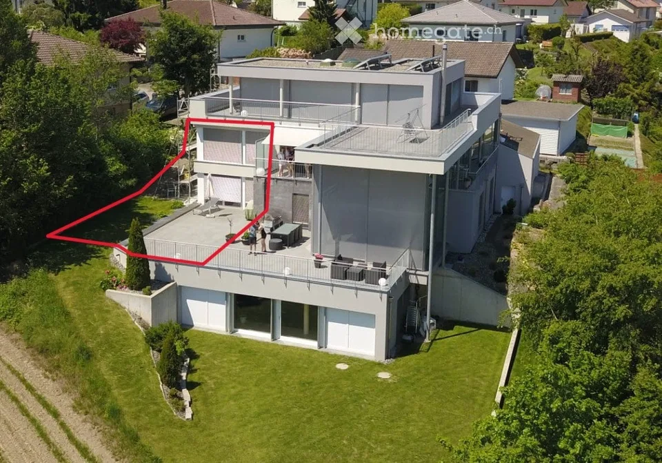 Appartement moderne 3,5 pièces avec terrasse, jardin & vue