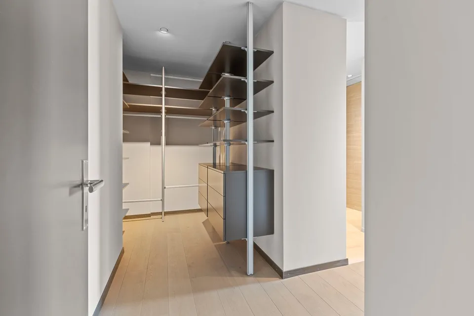Exclusive living above the Limmat