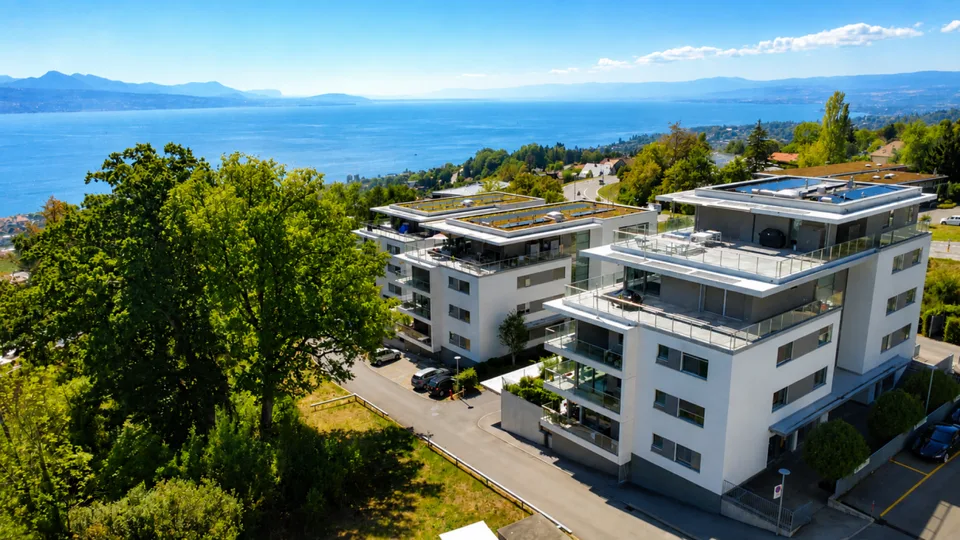 Appartement contemporain de 3.5 pièces avec jardin privatif