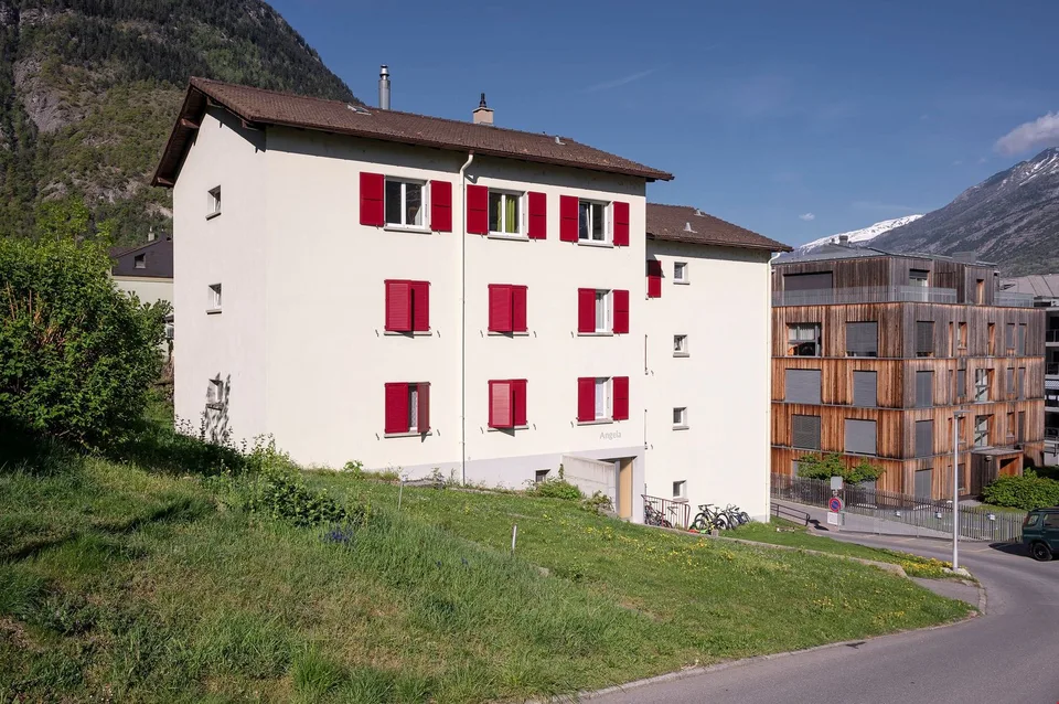 Gepflegte 4.5-Zimmer-Wohnung mit Balkon in Visp – ruhige Lage mit top Anbindung