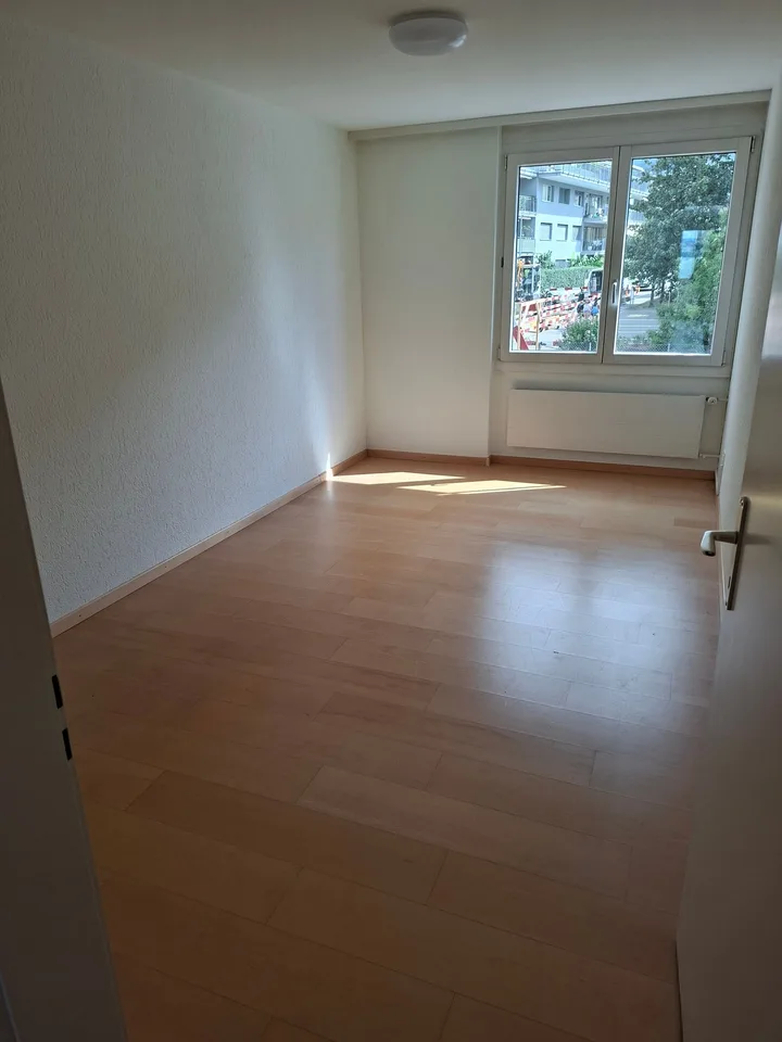 Appartement spacieux 3.5 pièces avec accès direct au lac