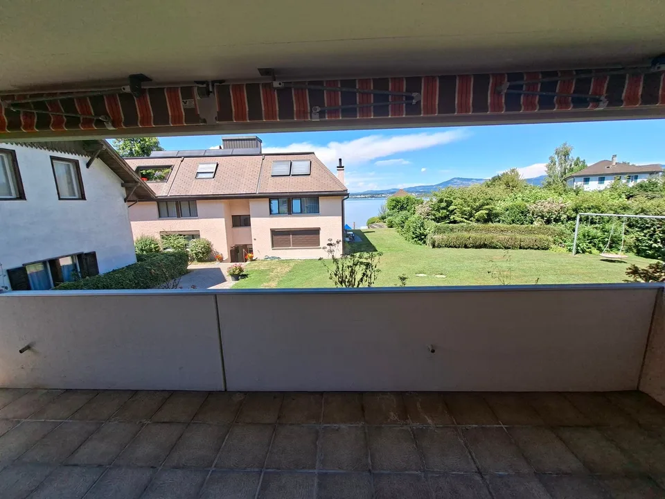 Appartement spacieux 3.5 pièces avec accès direct au lac
