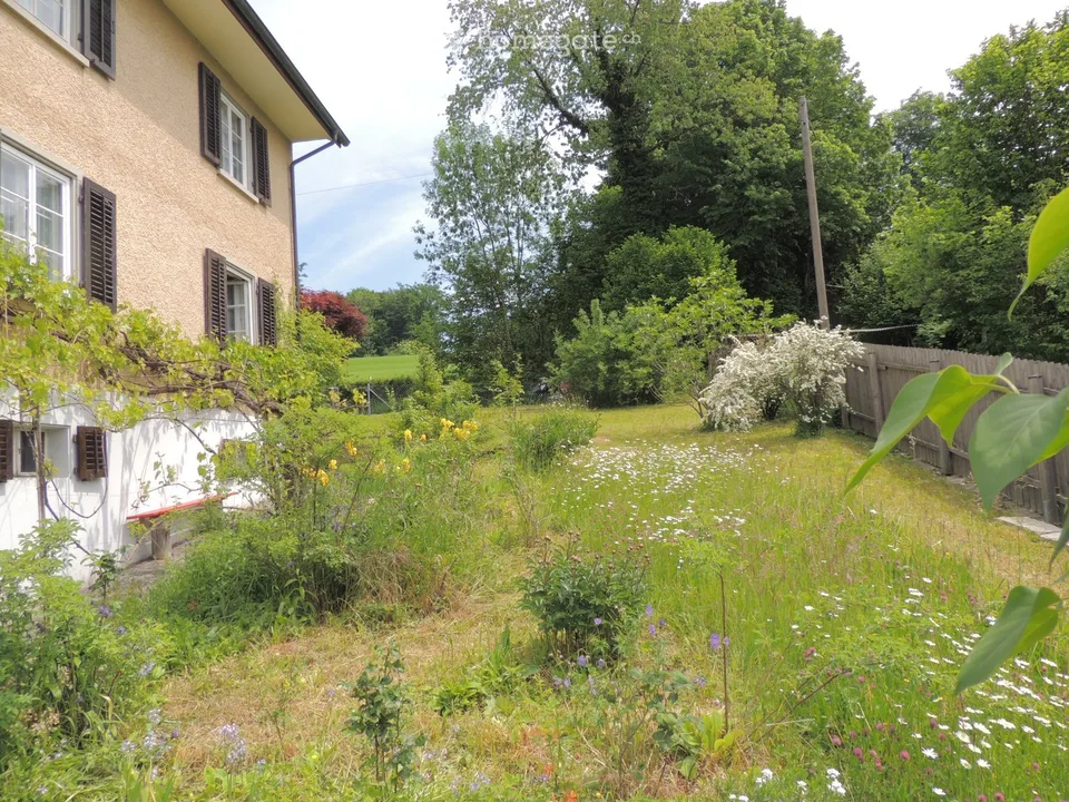 Charmantes 8-Zimmer-Einfamilienhaus in Ehrikon – Wohnen mit Charakter und Weitblick